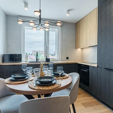 Apartmán Golden Seaside By Aparo - Plaza 200m, 2 Lazienki, 2 Sypialnie Oraz Salon, 3 Tv, Balkon, Lozeczko Gdaňsk