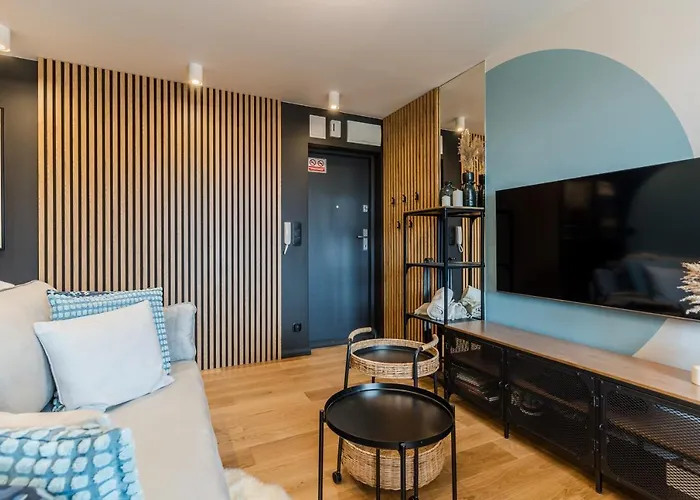Golden Seaside By Aparo - Plaza 200m, 2 Lazienki, 2 Sypialnie Oraz Salon, 3 Tv, Balkon, Lozeczko * Gdańsk