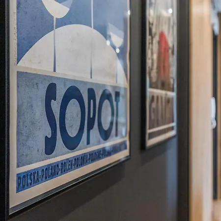 Golden Seaside By Aparo - Plaza 200m, 2 Lazienki, 2 Sypialnie Oraz Salon, 3 Tv, Balkon, Lozeczko Apartment